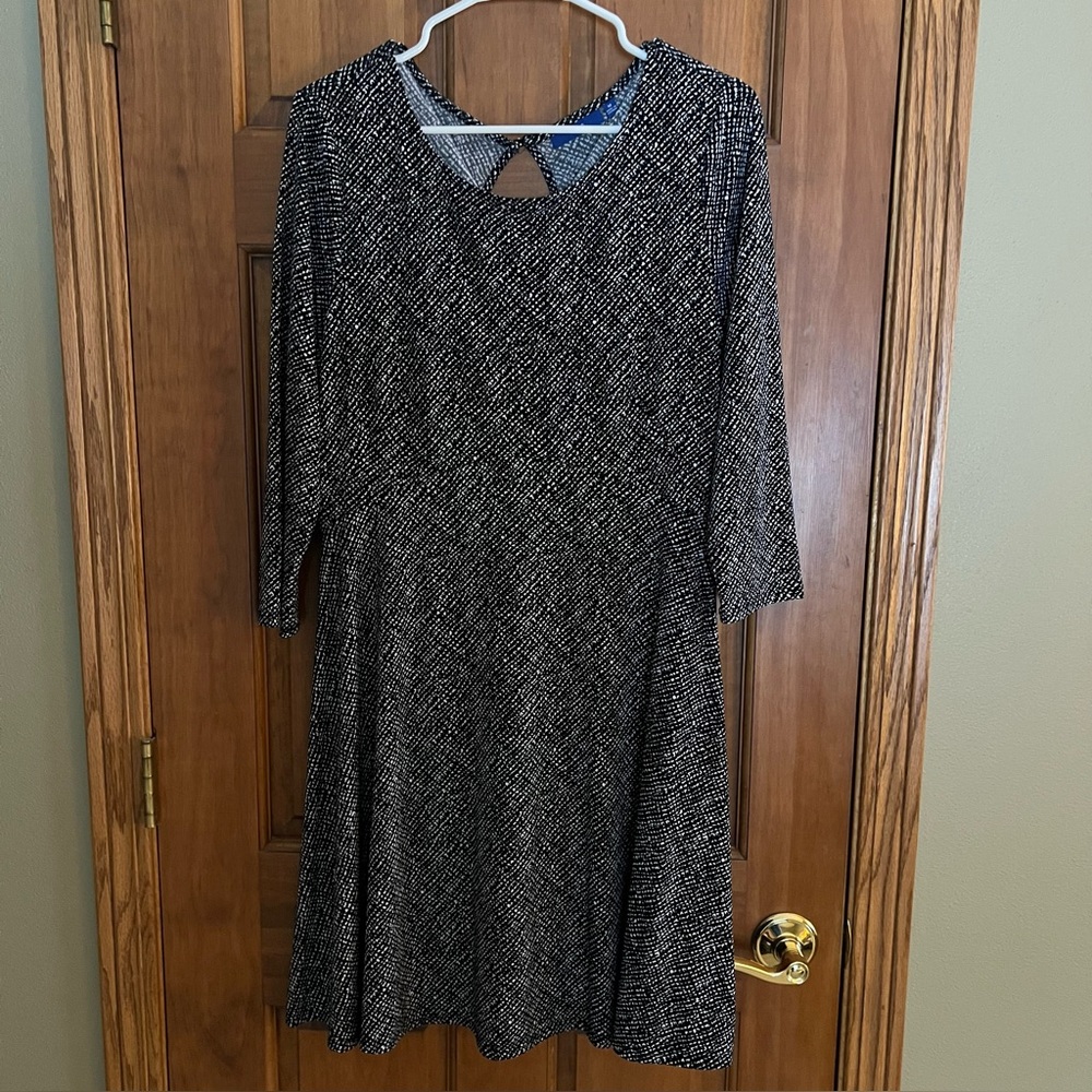 Apt. 9 Black and White 3/4 Sleeve Dress - M